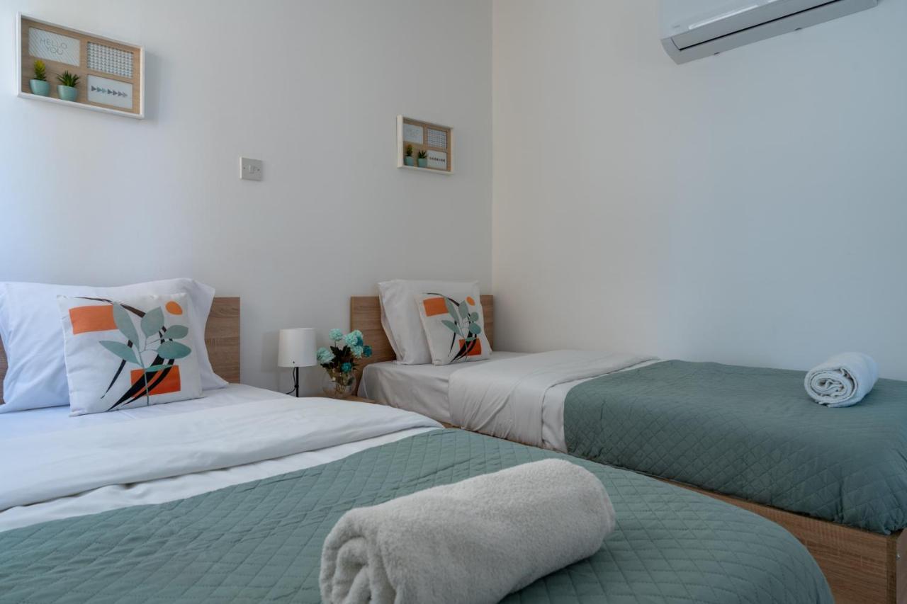 Andrea 3-Bedroom Apt In Mackenzie 拉纳卡 外观 照片